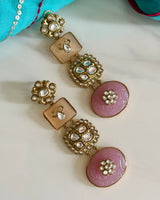 Elara Blush Kundan Pair