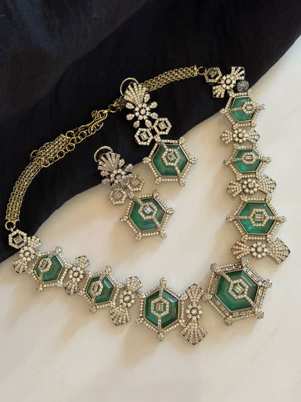 Veya Emerald Set